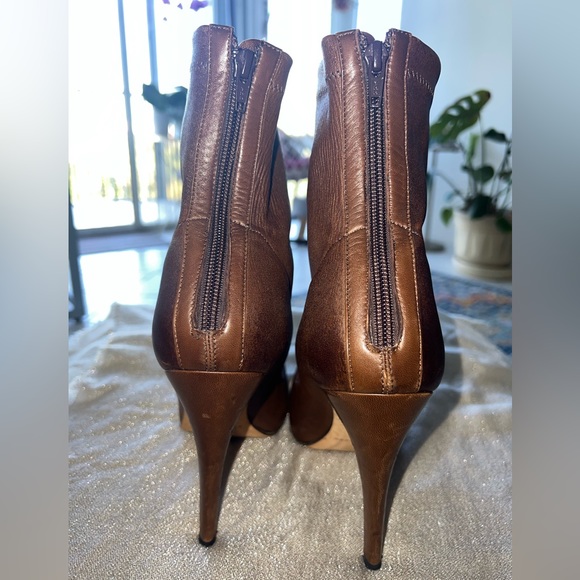 Brian Atwood leather booties brown - Picture 2 of 3